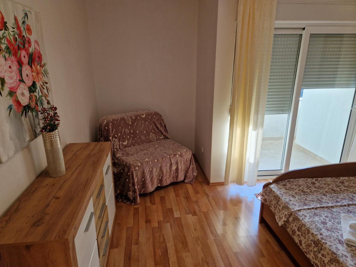 Apartments Jagoda Podstrana Eksteriør bilde